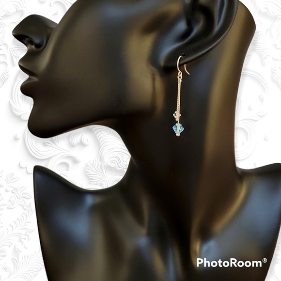 Silvertone Baby Blue Beaded Drop Dangle Hook Earrings - Picture 1 of 4